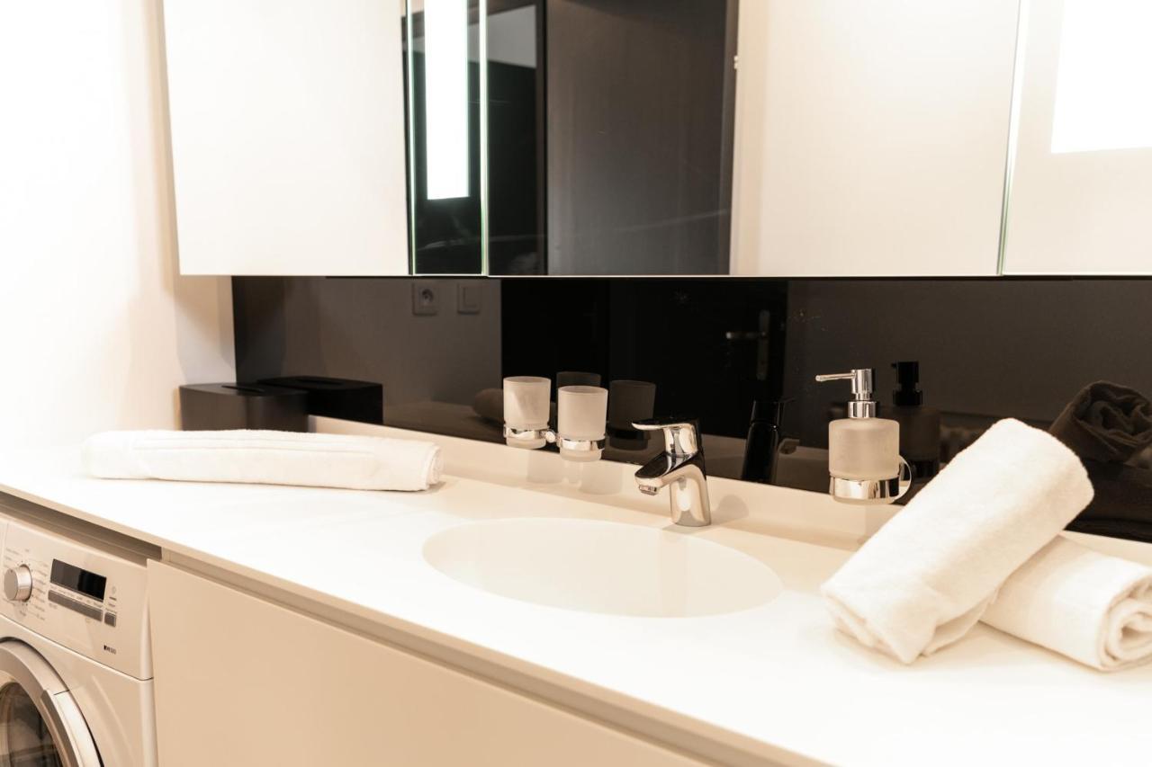 Les Sorbiers - Apartment 2 Bedrooms Top Floor - Parking & Terrace Annecy Exterior foto